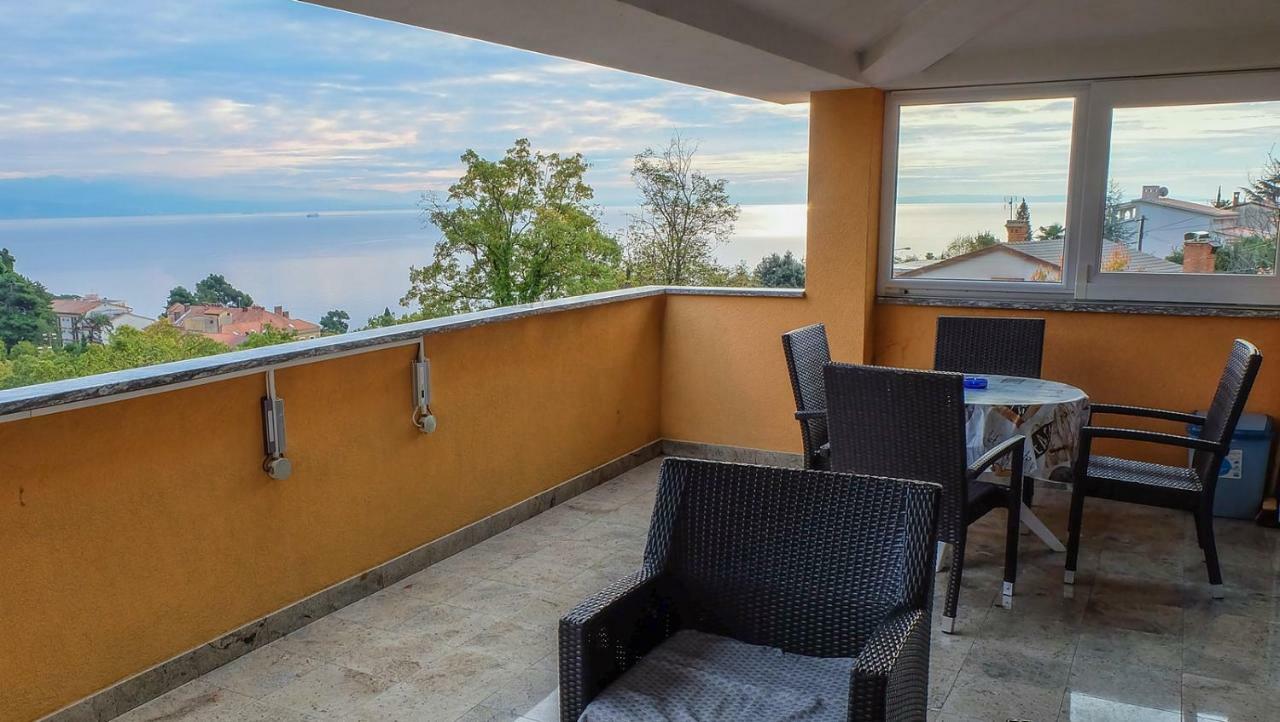 Apartment Elza Opatija Exterior photo